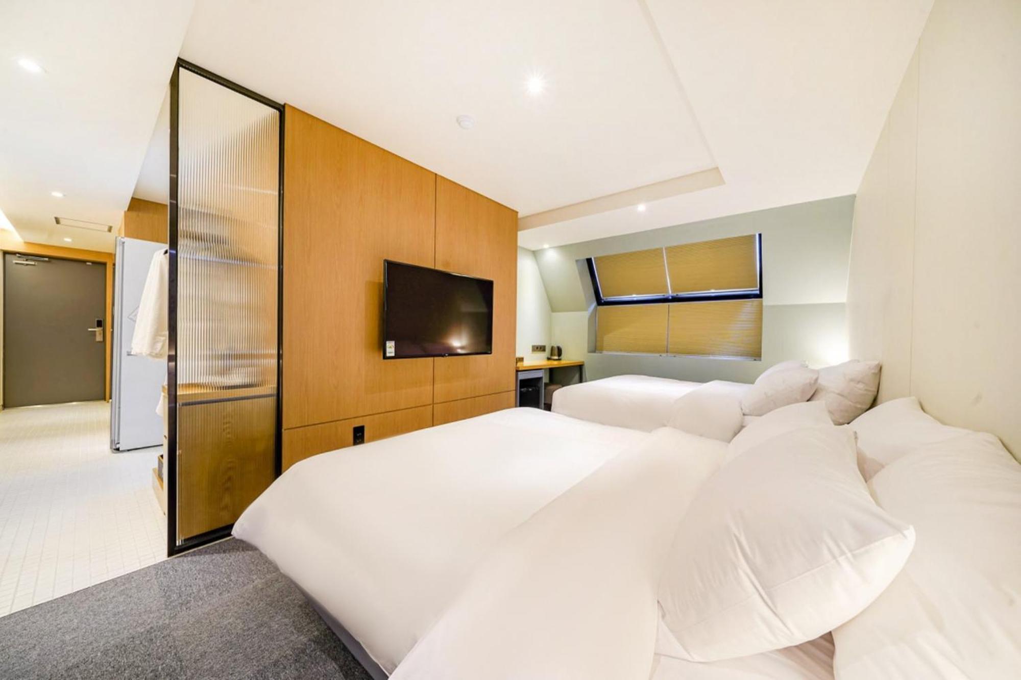 בוסאן Haeundae The Van Hotel מראה חיצוני תמונה