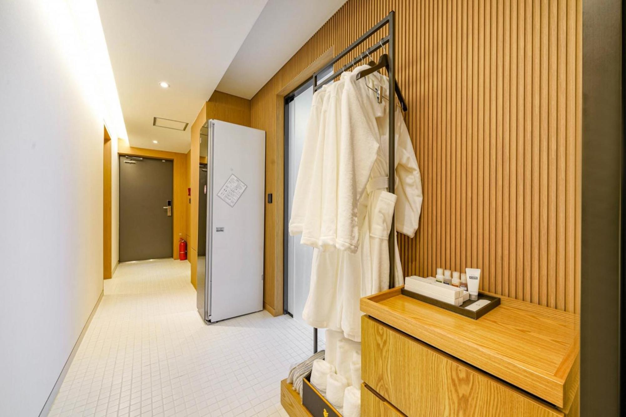 בוסאן Haeundae The Van Hotel מראה חיצוני תמונה